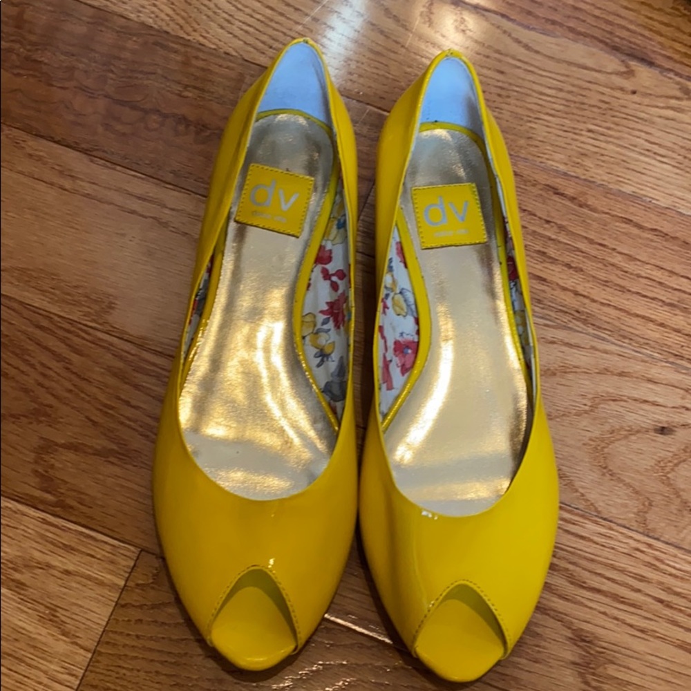 Brand new yellow kitten wedge Dolce Vita shoes